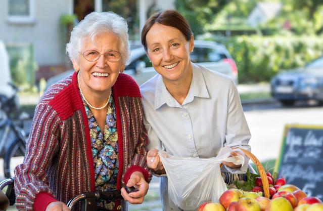 Purple Door Finders Gratitude for Seniors in Assisted Living