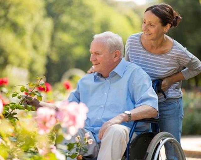 Senior Living Counselors vs. Advisors - 1.jpg