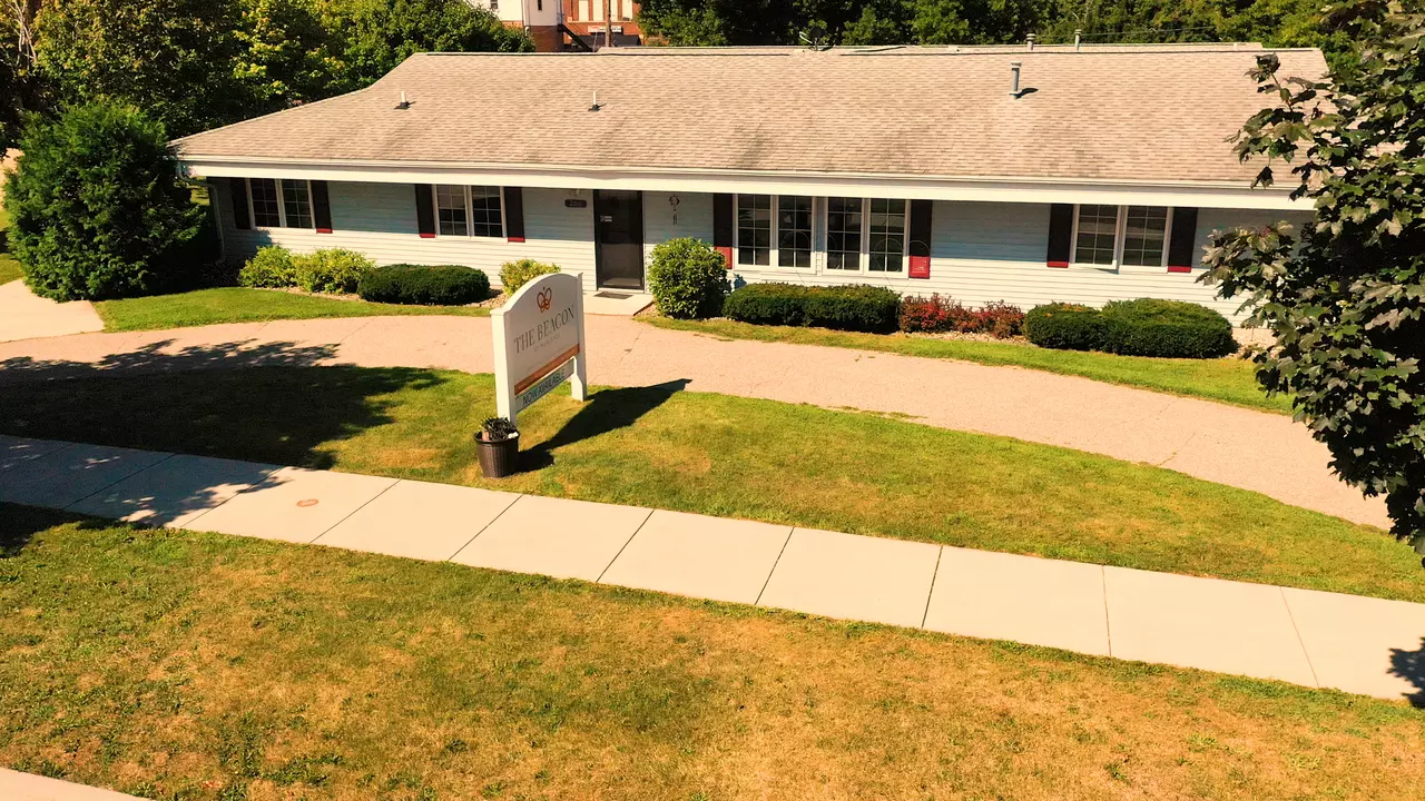 The Beacon at Mapleton | Purple Door | #393061646